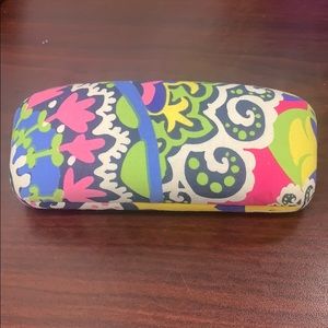 VEra Bradley hard eyeglass case